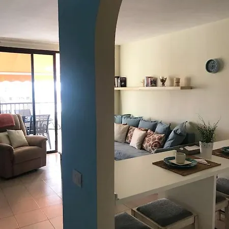 Appartement With 2 Bedrooms In Costa Adeje With Wonderful Sea View Shared Pool Furnished Balcony 700 M From The Beach *